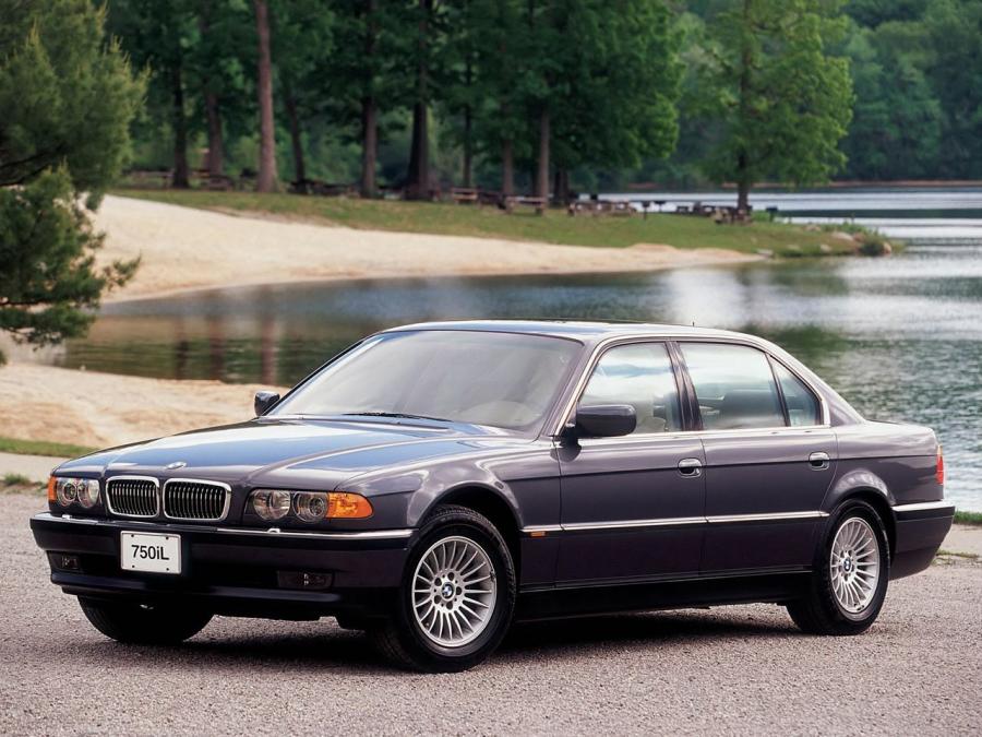  BMW 750iL 1998 года  (US) (фото 3 из 5)